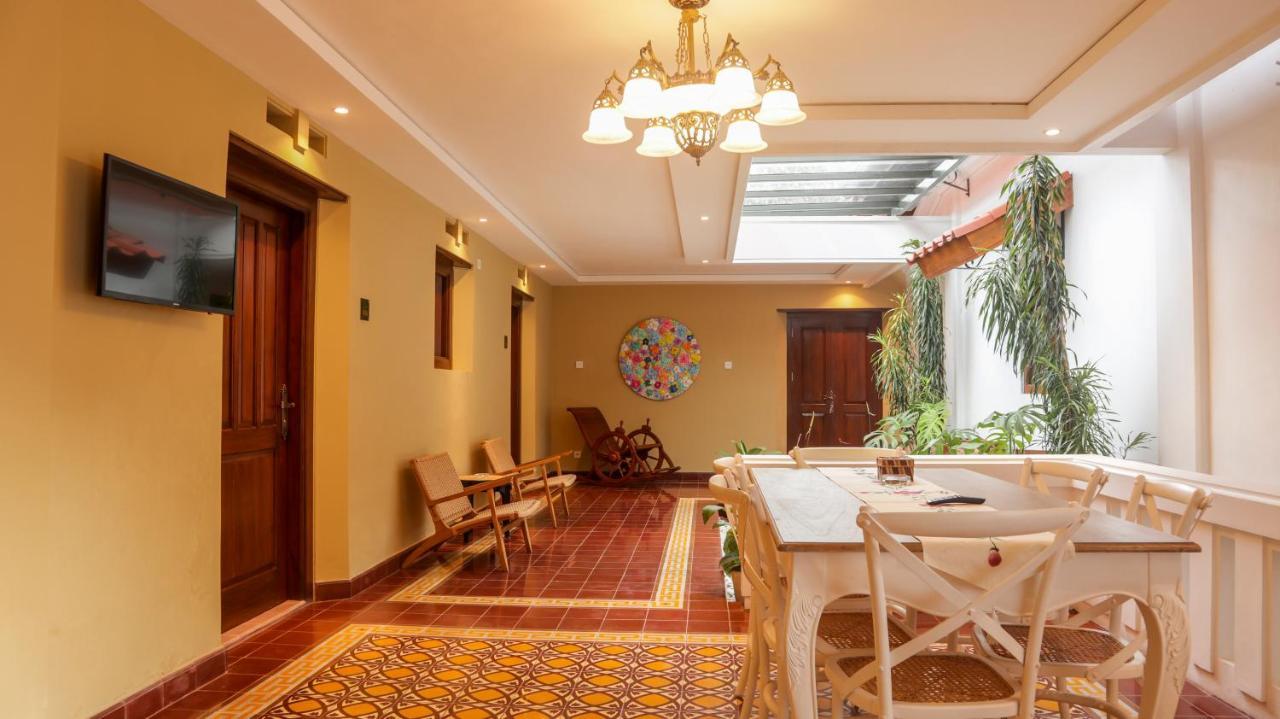Omah Siliran Heritage Jogjacarta Exterior foto